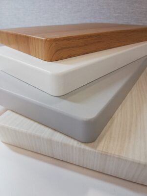 Sohvapöydät, Dream sohvapöytä, Dream TT -neuvottelupöytä ja muuta aulakalusteet myy Oulun Yrityskalusto Oy.