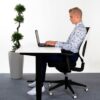 Toimistokalusteet, Etätyön ergonomia, Lite Small sähköpöytä, työtuolit ja työpöydät myy Oulun Yrityskalusto Oy.