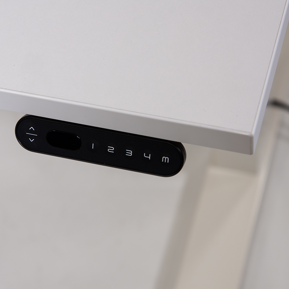 BF sähköpöytä ja muut sähköpöydät myy Oulun Yrityskalusto Oy.