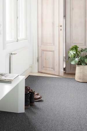 VM Carpetin Balanssi matto ja muut matot myy Oulun Yrityskalusto Oy.