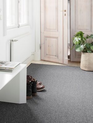 VM Carpetin Balanssi matto ja muut matot myy Oulun Yrityskalusto Oy.