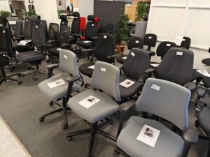 Käytettyjä työtuoleja