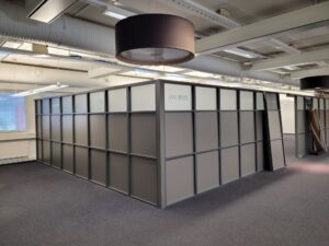 Erä korkeita Nova lattiasermejä