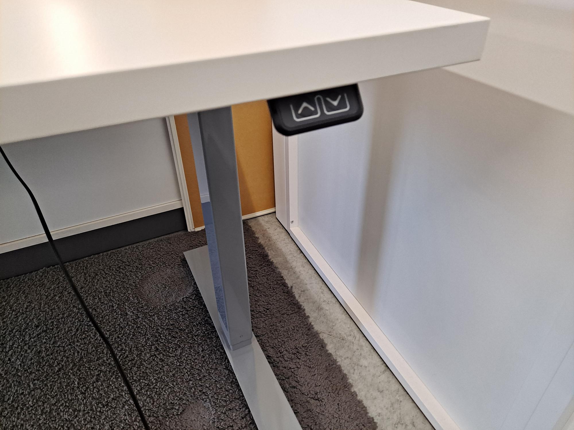 Sähköpöytä, käytetty - Image 2