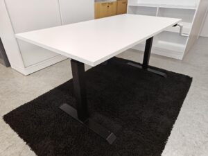 Veivipöytä
